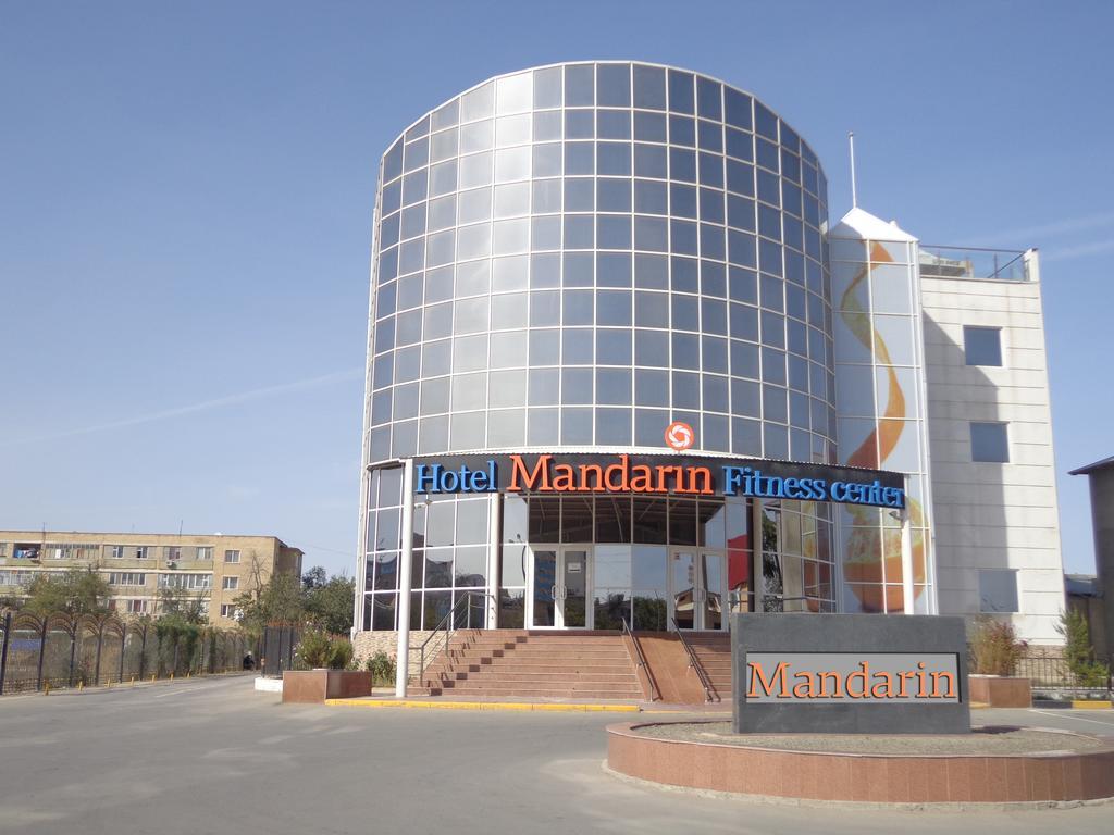 Hotel & Fitness Center Mandarin Актау Екстериор снимка